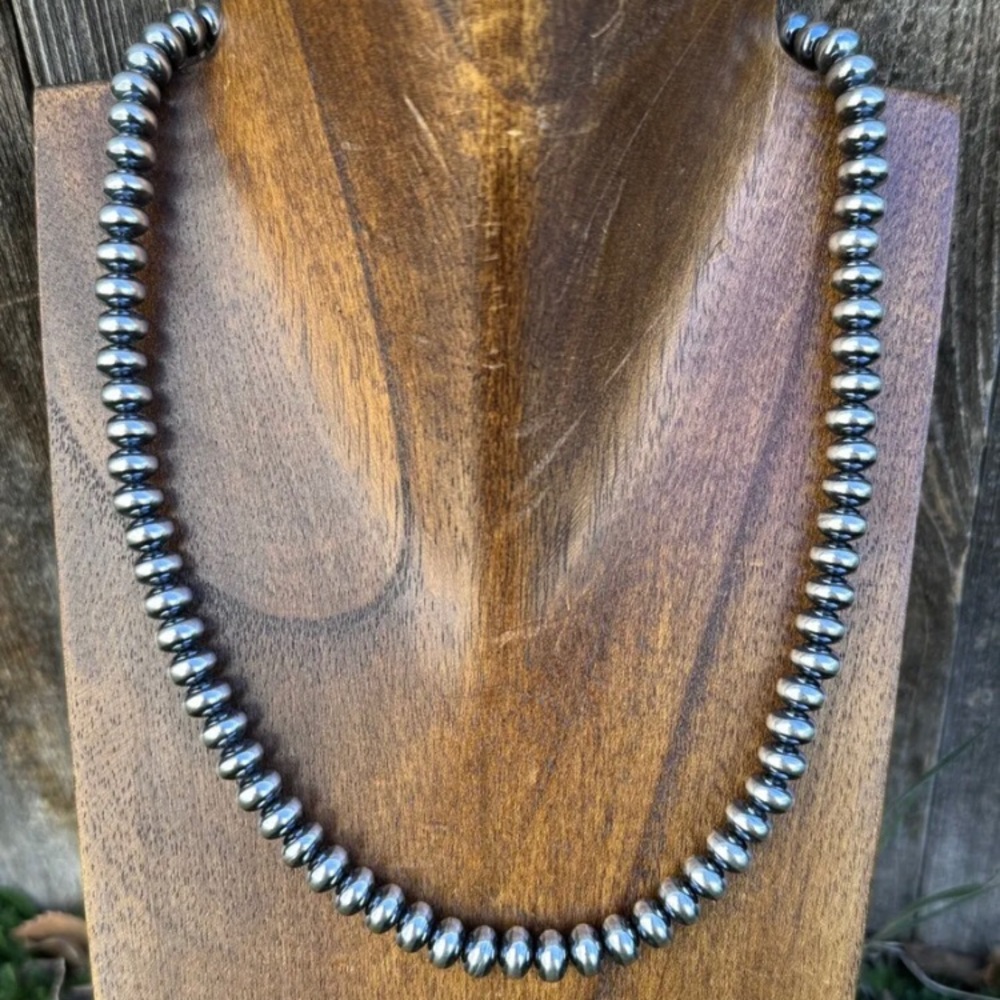Southwestern 925 Sterling Silver 8mm Flat Saucer Pearls Bead Necklace 18 Inch